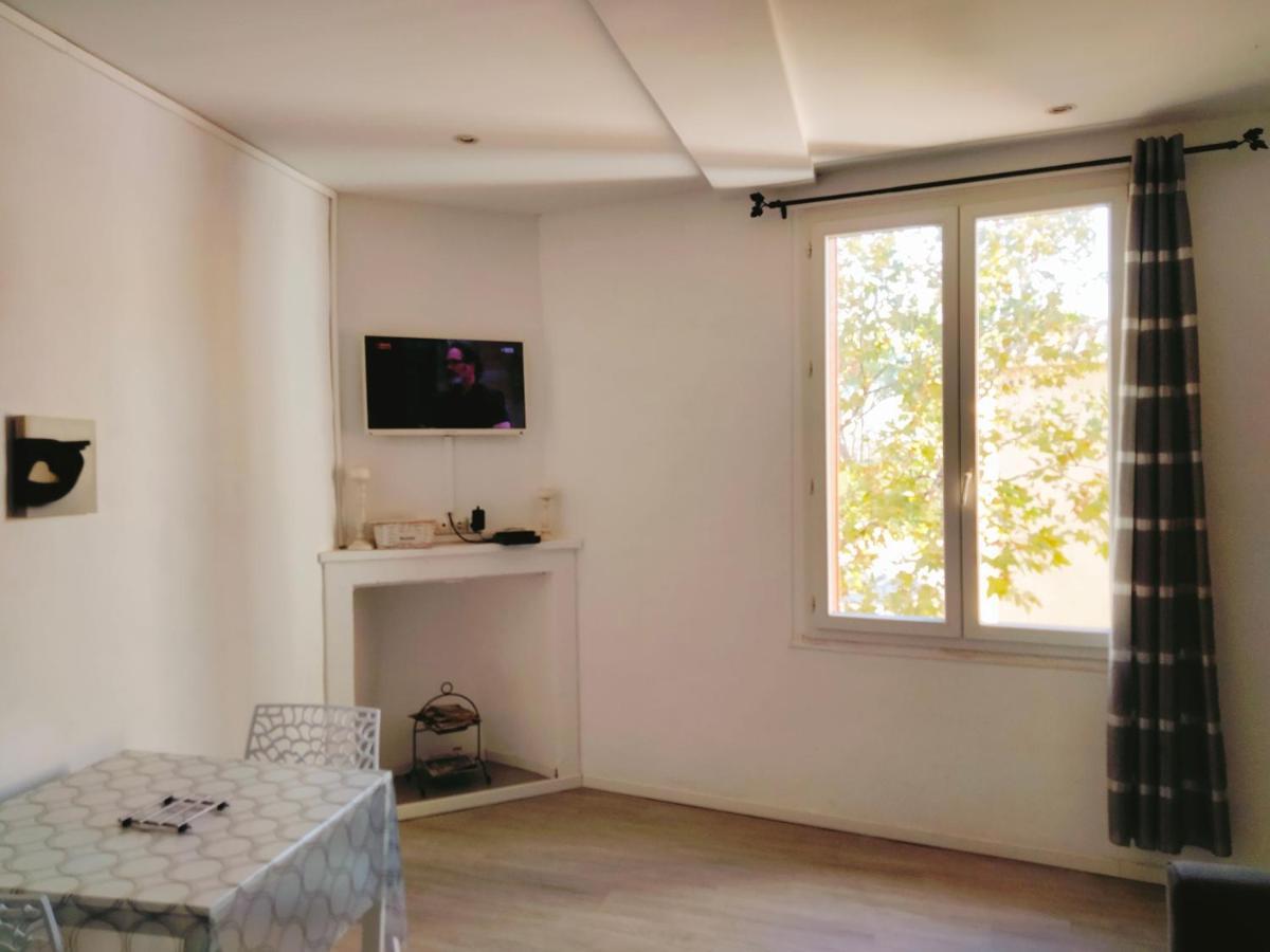 La Maisonnette Courthezon Bagian luar foto