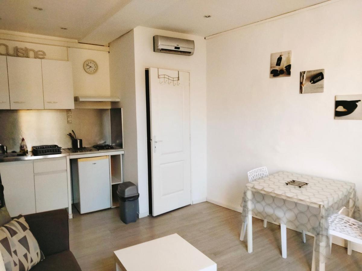 La Maisonnette Courthezon Bagian luar foto